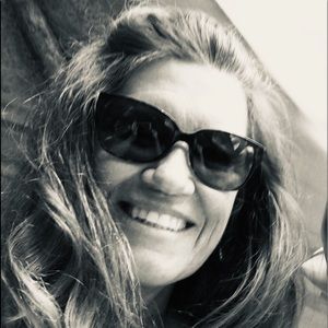 Meet your Posher, Joan